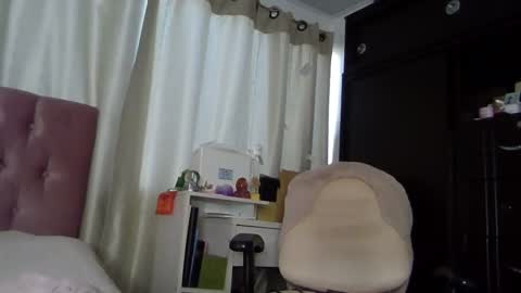 Snapshot of alia_lombardi chatting on December 4, 12:30 pm Alia Anjali online show from December 4, 12:30 pm