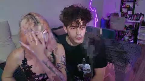 alice and james online show from September 19, 6:44 pm