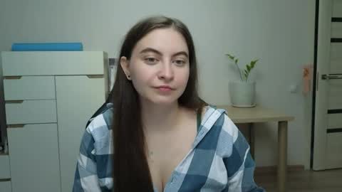 Alice online show from April 11, 4:11 pm