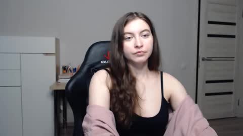 Alice online show from March 8, 9:08 pm