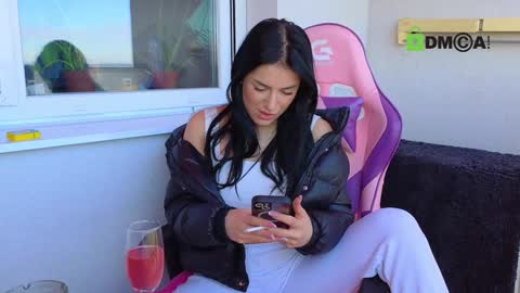 Snapshot of alice_bane chatting on January 28, 10:55 am A R Y A T I A online show from January 28, 10:55 am