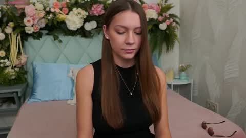 Alice in Wonderland  online show from March 12, 5:27 pm