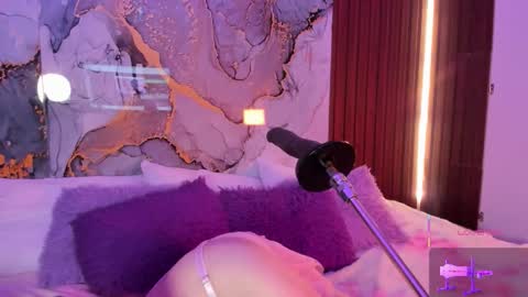 Mey online show from December 16, 2:52 am