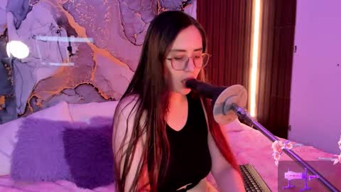 Mey online show from November 24, 2:32 am