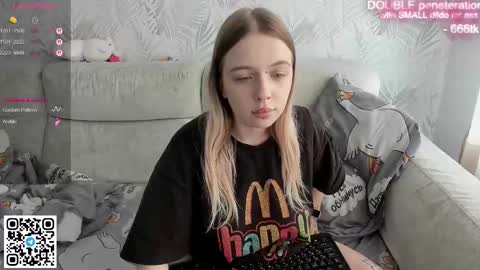 alice_halle online show from February 6, 6:50 am