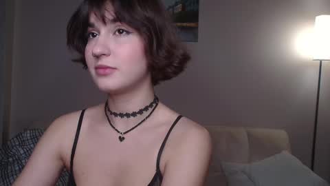 Snapshot of alice_love_fuck chatting on September 22, 1:04 pm Alice love fuck online show from September 22, 1:04 pm