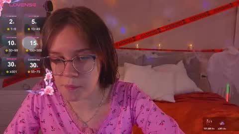 Alice online show from October 26, 2:56 am