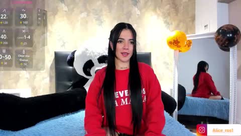 Snapshot of alice_rose5 chatting on October 9, 4:07 am Alice online show from October 9, 4:07 am