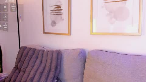 alice_simmons online show from April 16, 8:31 pm