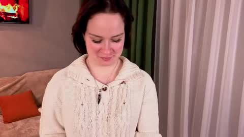 Alice online show from April 28, 5:28 pm