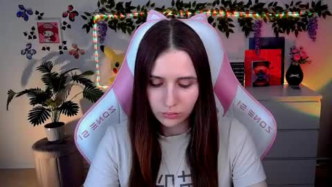 alicecharmy online show from April 3, 3:41 pm