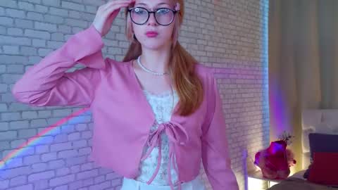 alice online show from February 12, 1:15 pm