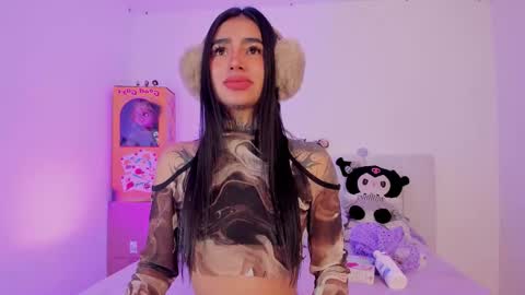 Alice  online show from September 15, 6:53 pm