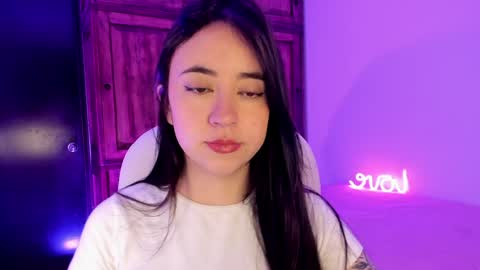 Aliceee  ..   97YP9VWGZHrefnav wishlist lists 1 online show from January 2, 8:46 pm