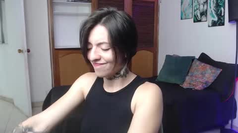 alicee_logan_ online show from November 2, 3:06 am