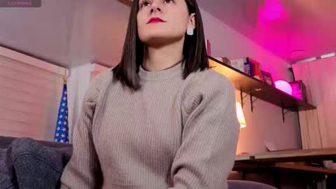 Snapshot of alicee_milf_ chatting on September 25, 11:28 am Aleja online show from September 25, 11:28 am