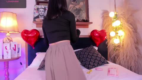 Snapshot of alicee_milf_ chatting on February 4, 11:05 am Aleja online show from February 4, 11:05 am