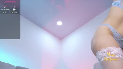 Snapshot of alicefischers chatting on October 12, 9:38 pm Alice online show from October 12, 9:38 pm