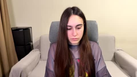 alicekollt online show from April 1, 7:11 pm