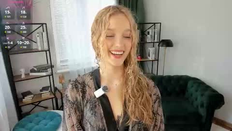 Serena online show from March 29, 8:49 am