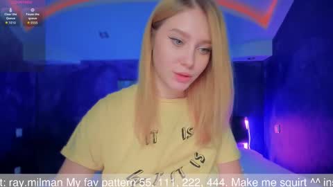 Alice  online show from November 17, 1:03 pm