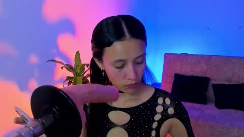 Alicee  online show from November 27, 10:34 am