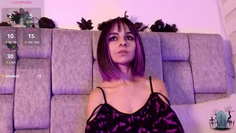 alicenoir_ online show from March 20, 11:32 pm