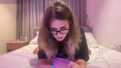 AlicePinkhead online show from February 26, 7:01 am