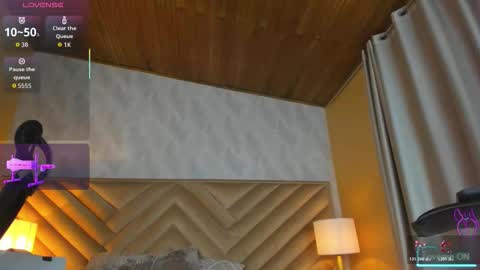 Alice online show from November 25, 11:03 pm