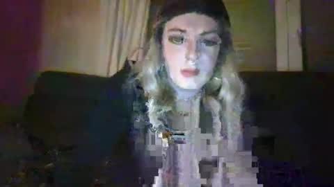 Alice online show from March 7, 8:20 pm