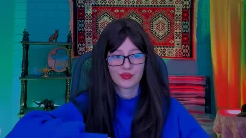 Snapshot of alicewelch_ chatting on October 11, 9:14 am alicewelch_ online show from October 11, 9:14 am