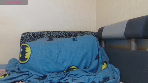 AliceWoolfy online show from December 19, 10:05 pm