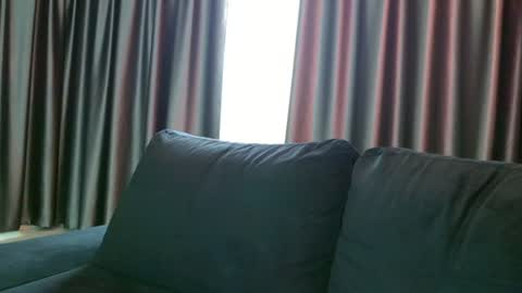 Snapshot of alicexsquirt chatting on February 6, 11:31 am Alice online show from February 6, 11:31 am