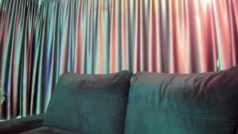 Snapshot of alicexsquirt chatting on January 5, 9:26 am Alice online show from January 5, 9:26 am