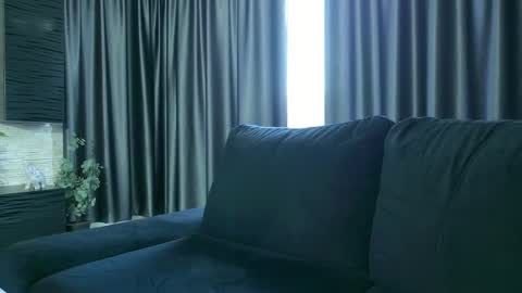 Snapshot of alicexsquirt chatting on February 22, 2:19 pm Alice online show from February 22, 2:19 pm