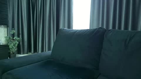 Snapshot of alicexsquirt chatting on March 1, 9:40 am Alice online show from March 1, 9:40 am