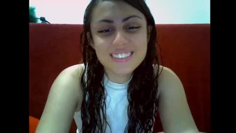 alicia_axiom online show from April 29, 7:29 pm