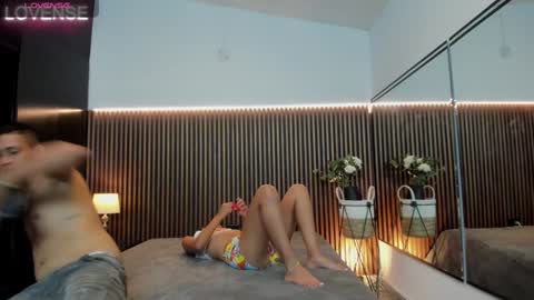 alicia_chris online show from February 8, 3:41 am