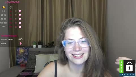 Alicia online show from September 13, 5:37 pm