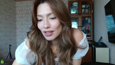 Snapshot of alicia_savory chatting on September 25, 6:09 am Alicia online show from September 25, 6:09 am