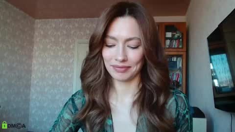 Snapshot of alicia_savory chatting on October 8, 4:51 am Alicia online show from October 8, 4:51 am