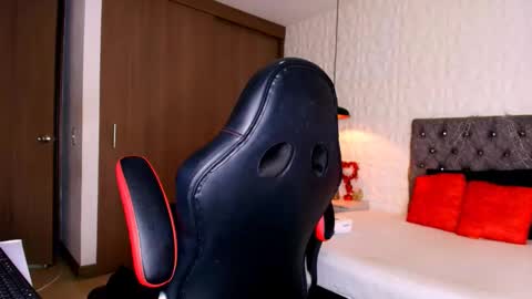 Ali online show from February 5, 12:20 pm