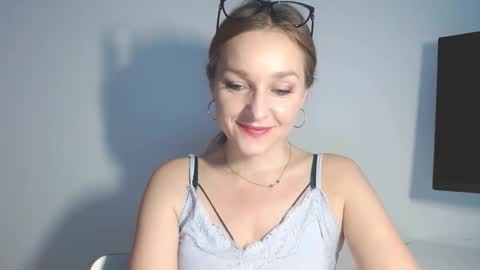 Alicia online show from February 20, 6:48 am