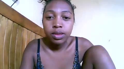 alicianah online show from November 14, 1:02 pm