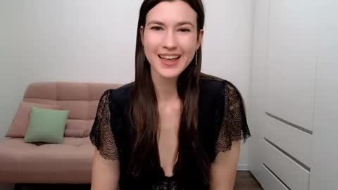 Snapshot of alicianoveli chatting on February 17, 3:00 pm alicianoveli online show from February 17, 3:00 pm