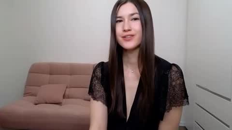 Snapshot of alicianoveli chatting on February 9, 11:25 am alicianoveli online show from February 9, 11:25 am