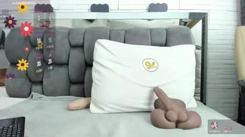 im tutti online show from September 20, 3:42 am