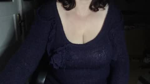 Alidue online show from October 3, 8:50 pm