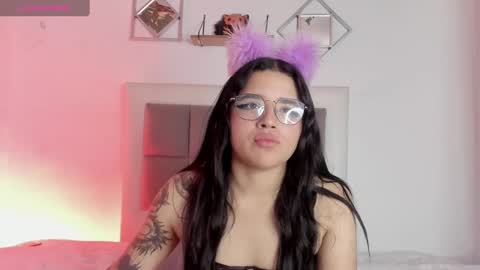 Snapshot of aliice_walker_ chatting on January 10, 3:37 pm aliice_walker_ online show from January 10, 3:37 pm