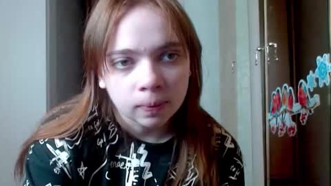 Snapshot of aliiice_stone chatting on September 18, 3:38 pm Alice online show from September 18, 3:38 pm